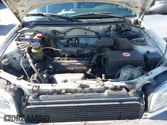 ✅ 1998 Toyota RAV4 • VIN: JT3GP10V5W7028005 • Lot: 43109289. Wystawiony na IAAI z przebiegiem 230 643 mil. Bezpłatny archiwum sprzedaży aukcyjnych z USA i szczegółowy raport historii pojazdu na DreamBid. Zdjęcie 10.