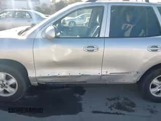 2005 Hyundai Santa Fe GLS z VIN KM8SC73D65U921240, wystawiony jako IAAI lot #41237664 z przebiegiem 149 771 mil mil oraz . Historia ofert i sprzedaży dostępna na DreamBid. Obrazek 6.