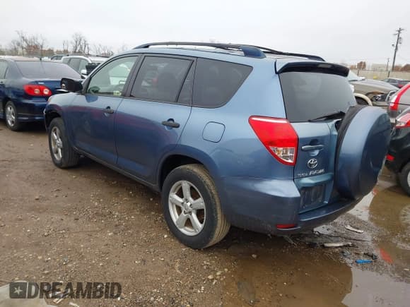 ✅ 2006 Toyota RAV4 • VIN: JTMBK33V665008174 • Лот: 43724258. Опубликован ранее на IAAI с пробегом 79 000 миль. Бесплатный доступ к архиву аукционных продаж из США и подробный отчёт об истории автомобиля на DreamBid. Изображение 3.