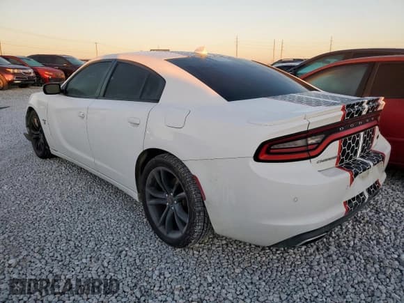 ✅ 2015 Dodge Charger RT • VIN: 2C3CDXCT0FH847092 • Лот: 84436785. Опубликован ранее на Copart с пробегом 95 598 миль. Бесплатный доступ к архиву аукционных продаж из США и подробный отчёт об истории автомобиля на DreamBid. Изображение 2.