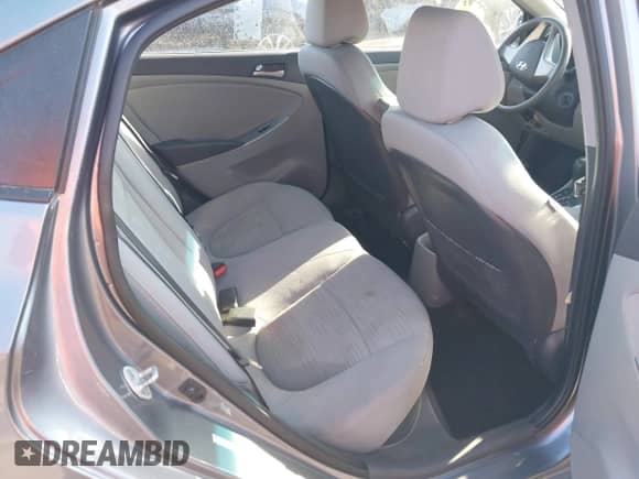 2016 Hyundai Accent SE с VIN KMHCT4AE4GU111798, выставлен на аукционе IAAI как лот 42500599 с пробегом Не указан миль и . История ставок и продаж доступна на DreamBid. Изображение 8.