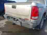 ✅ 2008 GMC Sierra 1500 SLE1 • VIN: 2GTEC13J781171948 • Lot: 43498929. Wystawiony na IAAI z przebiegiem 261 843 mil. Bezpłatny archiwum sprzedaży aukcyjnych z USA i szczegółowy raport historii pojazdu na DreamBid. Zdjęcie 6.