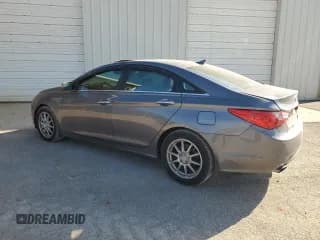 ✅ 2011 Hyundai Sonata SE • VIN: 5NPEC4ABXBH297191 • Lot: 72026094. Listed on Copart with 182,829 mi. Free auction sales archive from the USA and detailed vehicle history report at DreamBid. Image 2.