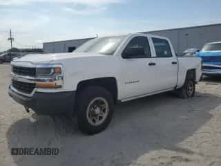 2018 Chevrolet Silverado 1500 Work Truck z VIN 3GCPCNEH1JG213117, wystawiony jako Copart lot #70422995 z przebiegiem 133 579 mil mil oraz Czysty tytuł • Clean title. Historia ofert i sprzedaży dostępna na DreamBid. Obrazek 1.