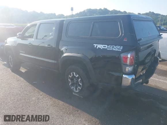 ✅ 2023 Toyota Tacoma SR • VIN: 3TMCZ5AN5PM557374 • Лот: 42978779. Опубликован ранее на IAAI с пробегом 30 175 миль. Бесплатный доступ к архиву аукционных продаж из США и подробный отчёт об истории автомобиля на DreamBid. Изображение 3.