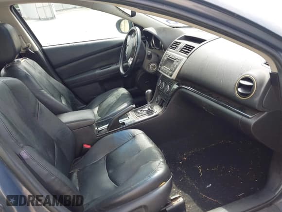 ✅ 2010 Mazda 6 S Touring Plus • VIN: 1YVHZ8CB3A5M25408 • Лот: 43242301. Опубликован ранее на IAAI с пробегом 148 004 миль. Бесплатный доступ к архиву аукционных продаж из США и подробный отчёт об истории автомобиля на DreamBid. Изображение 5.