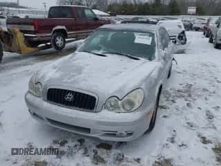 2003 Hyundai Sonata GLS с VIN KMHWF35H23A881920, выставлен на аукционе IAAI как лот 41263341 с пробегом Не указан миль и . История ставок и продаж доступна на DreamBid. Изображение 2.