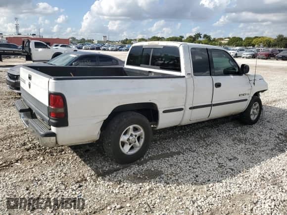 1998 Dodge 1500 с VIN 3B7HC13Y7WG210326, выставлен на аукционе Copart как лот 86861754 с пробегом 241 437 миль миль и Списание • Salvage title. История ставок и продаж доступна на DreamBid. Изображение 3.