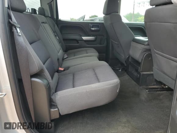 ✅ 2018 Chevrolet Silverado 1500 LT • VIN: 3GCUKREC3JG355129 • Лот: 68387755. Опубликован ранее на Copart с пробегом 103 636 миль. Бесплатный доступ к архиву аукционных продаж из США и подробный отчёт об истории автомобиля на DreamBid. Изображение 10.