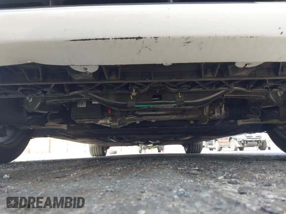 ✅ 2017 Genesis G80 3.8L • VIN: KMHGN4JE7HU209821 • Lot: 43172226. Wystawiony na IAAI z przebiegiem 57 675 mil. Bezpłatny archiwum sprzedaży aukcyjnych z USA i szczegółowy raport historii pojazdu na DreamBid. Zdjęcie 19.