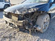 ✅ 2017 Hyundai Elantra Value Edition • VIN: 5NPD84LF3HH072844 • Lot: 41419611. Listed on IAAI with 77,067 mi. Free auction sales archive from the USA and detailed vehicle history report at DreamBid. Image 6.