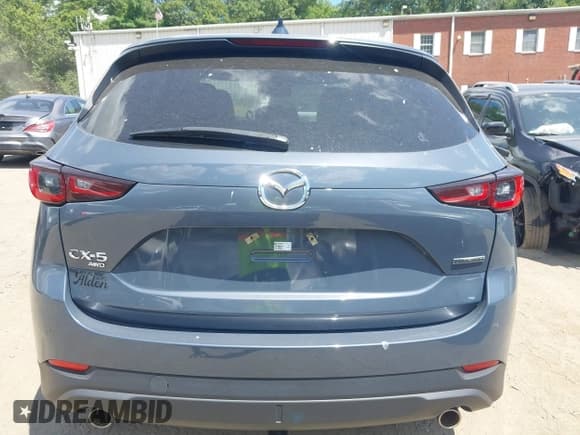 ✅ 2023 Mazda CX-5 S Preferred • VIN: JM3KFBCM7P0171492 • Lot: 42770518. Wystawiony na IAAI z przebiegiem 50 246 mil. Bezpłatny archiwum sprzedaży aukcyjnych z USA i szczegółowy raport historii pojazdu na DreamBid. Zdjęcie 16.