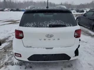 ✅ 2025 Hyundai Venue Limited • VIN: KMHRC8A34SU348588 • Lot: 45649265. Listed on Copart with 3,165 mi. Free auction sales archive from the USA and detailed vehicle history report at DreamBid. Image 6.