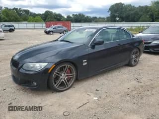 ✅ 2011 BMW 3 Series 335is • VIN: WBADX1C53BE570264 • Лот: 68526265. Опубликован ранее на Copart с пробегом 151 665 миль. Бесплатный доступ к архиву аукционных продаж из США и подробный отчёт об истории автомобиля на DreamBid. Изображение 1.