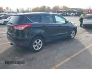 ✅ 2014 Ford Escape SE • VIN: 1FMCU9GX2EUA86352 • Lot: 43644711. Wystawiony na IAAI z przebiegiem 137 143 mil. Bezpłatny archiwum sprzedaży aukcyjnych z USA i szczegółowy raport historii pojazdu na DreamBid. Zdjęcie 4.