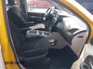 ✅ 2011 Dodge Grand Caravan Crew • VIN: 2D4RN5DG2BR651333 • Lot: 43509064. Wystawiony na IAAI z przebiegiem 439 267 mil. Bezpłatny archiwum sprzedaży aukcyjnych z USA i szczegółowy raport historii pojazdu na DreamBid. Zdjęcie 5.