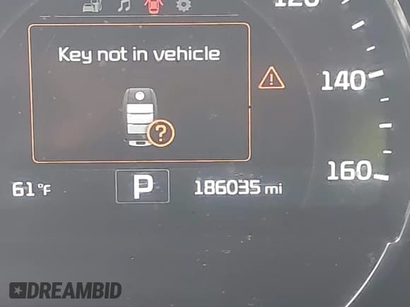 ✅ 2016 Kia Sorento EX • VIN: 5XYPHDA59GG121557 • Lot: 42358212. Listed on IAAI with 186,035 mi. Free auction sales archive from the USA and detailed vehicle history report at DreamBid. Image 16.