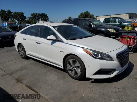 ✅ 2016 Hyundai Sonata • VIN: KMHE14L24GA031601 • Лот: 62300045. Опубликован ранее на Copart с пробегом 132 599 миль. Бесплатный доступ к архиву аукционных продаж из США и подробный отчёт об истории автомобиля на DreamBid. Изображение 4.