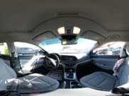 ✅ 2018 Hyundai Elantra Limited • VIN: 5NPD84LF3JH388945 • Лот: 43276833. Опубликован ранее на IAAI с пробегом 147 542 миль. Бесплатный доступ к архиву аукционных продаж из США и подробный отчёт об истории автомобиля на DreamBid. Изображение 20.