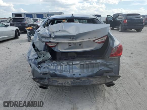✅ 2013 Hyundai Sonata SE • VIN: 5NPEC4ACXDH590889 • Lot: 69507154. Listed on Copart with 137,669 mi. Free auction sales archive from the USA and detailed vehicle history report at DreamBid. Image 6.