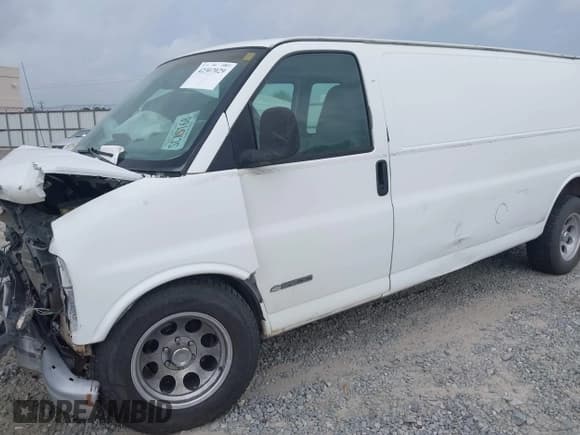 ✅ 1997 Chevrolet Chevy Van • VIN: 1GCFG29M7V1055926 • Лот: 42307029. Опубликован ранее на IAAI с пробегом 184 462 миль. Бесплатный доступ к архиву аукционных продаж из США и подробный отчёт об истории автомобиля на DreamBid. Изображение 6.