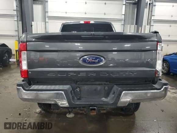 ✅ 2019 Ford F-250 XL • VIN: 1FT7W2BT7KEG22732 • Lot: 59788675. Listed on Copart with 102,946 mi. Free auction sales archive from the USA and detailed vehicle history report at DreamBid. Image 6.