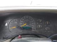 ✅ 2000 Chevrolet Suburban LS • VIN: 3GNFK16T5YG181686 • Лот: 42392480. Опубликован ранее на IAAI с пробегом 300 323 миль. Бесплатный доступ к архиву аукционных продаж из США и подробный отчёт об истории автомобиля на DreamBid. Изображение 7.