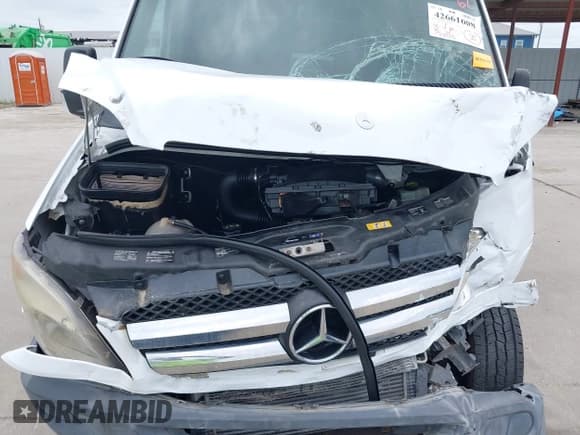 ✅ 2013 Mercedes-Benz Sprinter Passenger • VIN: WDZPE7CC8D5787397 • Лот: 42661008. Опубликован ранее на IAAI с пробегом 78 231 миль. Бесплатный доступ к архиву аукционных продаж из США и подробный отчёт об истории автомобиля на DreamBid. Изображение 10.