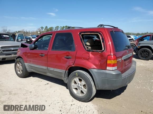 ✅ 2005 Ford Escape XLT • VIN: 1FMYU931X5KD17954 • Lot: 49883795. Listed on Copart with 185,357 mi. Free auction sales archive from the USA and detailed vehicle history report at DreamBid. Image 2.
