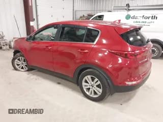✅ 2017 Kia Sportage LX • VIN: KNDPM3AC9H7297074 • Lot: 43627994. Wystawiony na IAAI z przebiegiem 108 637 mil. Bezpłatny archiwum sprzedaży aukcyjnych z USA i szczegółowy raport historii pojazdu na DreamBid. Zdjęcie 3.