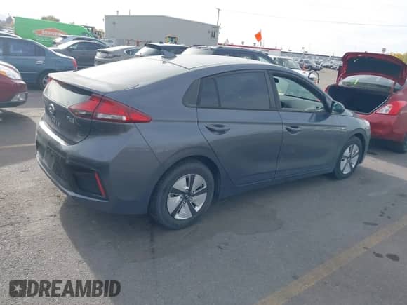 2017 Hyundai Ioniq Blue с VIN KMHC65LC3HU043522, выставлен на аукционе IAAI как лот 43620697 с пробегом 197 553 миль миль и . История ставок и продаж доступна на DreamBid. Изображение 4.