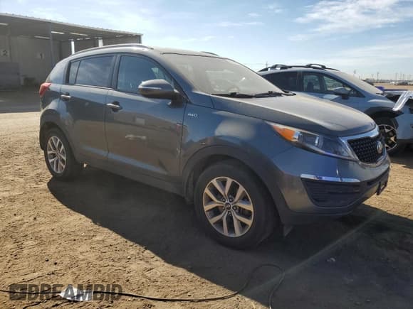 ✅ 2015 Kia Sportage LX • VIN: KNDPBCAC0F7723351 • Lot: 71968905. Listed on Copart with 104,268 mi. Free auction sales archive from the USA and detailed vehicle history report at DreamBid. Image 4.