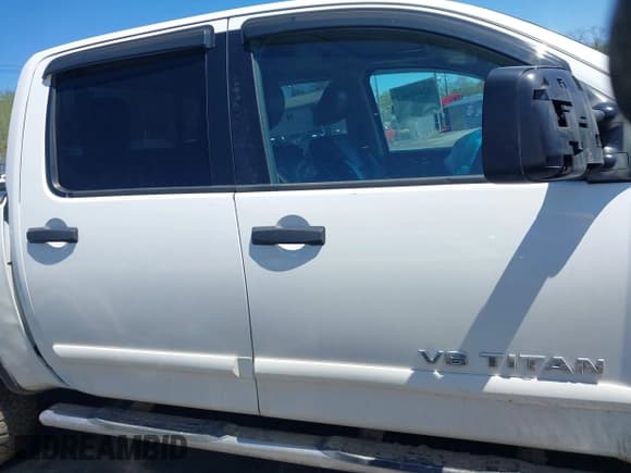 ✅ 2012 Nissan Titan SV • VIN: 1N6AA0EC0CN307743 • Лот: 42085082. Опубликован ранее на IAAI с пробегом 187 506 миль. Бесплатный доступ к архиву аукционных продаж из США и подробный отчёт об истории автомобиля на DreamBid. Изображение 13.