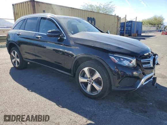✅ 2019 Mercedes-Benz GLC 300 • VIN: WDC0G4KB1K1001361 • Лот: 92093235. Опубликован ранее на Copart с пробегом 80 269 миль. Бесплатный доступ к архиву аукционных продаж из США и подробный отчёт об истории автомобиля на DreamBid. Изображение 4.