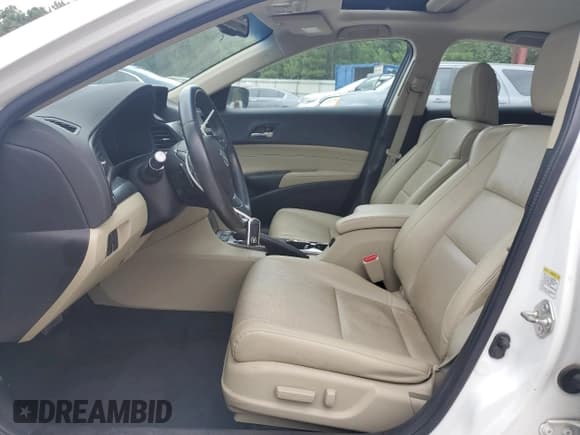 ✅ 2015 Acura ILX Technology • VIN: 19VDE1F75FE004115 • Lot: 65979465. Wystawiony na Copart z przebiegiem 70 708 mil. Bezpłatny archiwum sprzedaży aukcyjnych z USA i szczegółowy raport historii pojazdu na DreamBid. Zdjęcie 7.