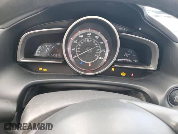 ✅ 2016 Mazda 3 i Sport • VIN: JM1BM1T74G1321023 • Lot: 82717895. Listed on Copart with 54,406 mi. Free auction sales archive from the USA and detailed vehicle history report at DreamBid. Image 9.