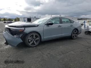 ✅ 2024 Honda Accord Sport • VIN: 1HGCY2F54RA017865 • Lot: 86513915. Wystawiony na Copart z przebiegiem 67 268 mil. Bezpłatny archiwum sprzedaży aukcyjnych z USA i szczegółowy raport historii pojazdu na DreamBid. Zdjęcie 1.