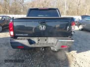 ✅ 2019 Honda Ridgeline Sport • VIN: 5FPYK2F12KB007990 • Lot: 41828709. Listed on IAAI with 67,736 mi. Free auction sales archive from the USA and detailed vehicle history report at DreamBid. Image 16.