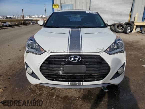 ✅ 2015 Hyundai Veloster Turbo • VIN: KMHTC6AE5FU243883 • Lot: 87482514. Wystawiony na Copart z przebiegiem 159 499 mil. Bezpłatny archiwum sprzedaży aukcyjnych z USA i szczegółowy raport historii pojazdu na DreamBid. Zdjęcie 5.