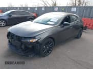 ✅ 2025 Mazda 3 S Select Sport • VIN: JM1BPAKM9S1754215 • Lot: 41134857. Wystawiony na IAAI z przebiegiem 6 073 mil. Bezpłatny archiwum sprzedaży aukcyjnych z USA i szczegółowy raport historii pojazdu na DreamBid. Zdjęcie 19.