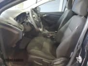 ✅ 2018 Ford Focus SE • VIN: 1FADP3FE5JL205532 • Лот: 69660495. Опубликован ранее на Copart с пробегом 93 412 миль. Бесплатный доступ к архиву аукционных продаж из США и подробный отчёт об истории автомобиля на DreamBid. Изображение 7.