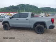 ✅ 2024 GMC Sierra 1500 AT4X • VIN: 3GTUUFEL0RG285609 • Лот: 42546791. Опубликован ранее на IAAI с пробегом 25 033 миль. Бесплатный доступ к архиву аукционных продаж из США и подробный отчёт об истории автомобиля на DreamBid. Изображение 14.