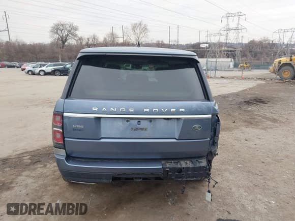 ✅ 2019 Land Rover Range Rover HSE • VIN: SALGS2SV1KA516631 • Lot: 41630116. Listed on IAAI with 41,840 mi. Free auction sales archive from the USA and detailed vehicle history report at DreamBid. Image 16.