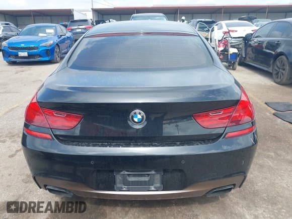 ✅ 2014 BMW 6 Series 650i • VIN: WBA6B2C51ED129160 • Lot: 42458210. Listed on IAAI with 95,339 mi. Free auction sales archive from the USA and detailed vehicle history report at DreamBid. Image 17.