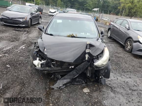 2012 Hyundai Elantra Limited с VIN KMHDH4AE5CU283127, выставлен на аукционе Copart как лот 83840025 с пробегом 136 484 миль миль и Списание • Salvage title. История ставок и продаж доступна на DreamBid. Изображение 5.