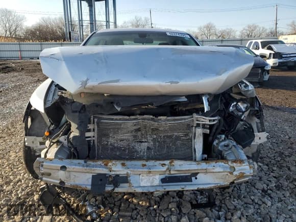 ✅ 2019 Ford Taurus SE • VIN: 1FAHP2D82KG100904 • Lot: 48374395. Listed on Copart with 111,840 mi. Free auction sales archive from the USA and detailed vehicle history report at DreamBid. Image 5.