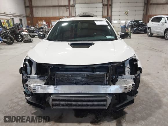 ✅ 2018 Honda Civic Type R Touring • VIN: SHHFK8G7XJU200276 • Lot: 43490572. Wystawiony na IAAI z przebiegiem 145 369 mil. Bezpłatny archiwum sprzedaży aukcyjnych z USA i szczegółowy raport historii pojazdu na DreamBid. Zdjęcie 12.