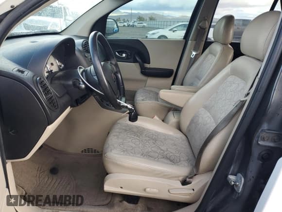 ✅ 2004 Saturn VUE V6 • VIN: 5GZCZ53474S837139 • Lot: 43388305. Wystawiony na Copart z przebiegiem 159 121 mil. Bezpłatny archiwum sprzedaży aukcyjnych z USA i szczegółowy raport historii pojazdu na DreamBid. Zdjęcie 7.