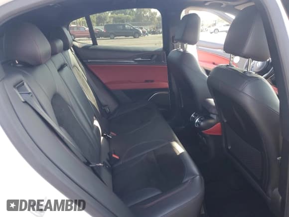 ✅ 2019 Alfa Romeo Stelvio Quadrifoglio • VIN: ZASPAKEV7K7C50283 • Lot: 75039084. Listed on Copart with 13,193 mi. Free auction sales archive from the USA and detailed vehicle history report at DreamBid. Image 11.