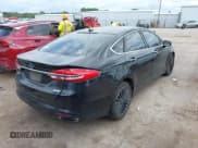 ✅ 2017 Ford Fusion SE • VIN: 3FA6P0H96HR213657 • Lot: 43288582. Wystawiony na IAAI z przebiegiem 170 220 mil. Bezpłatny archiwum sprzedaży aukcyjnych z USA i szczegółowy raport historii pojazdu na DreamBid. Zdjęcie 4.